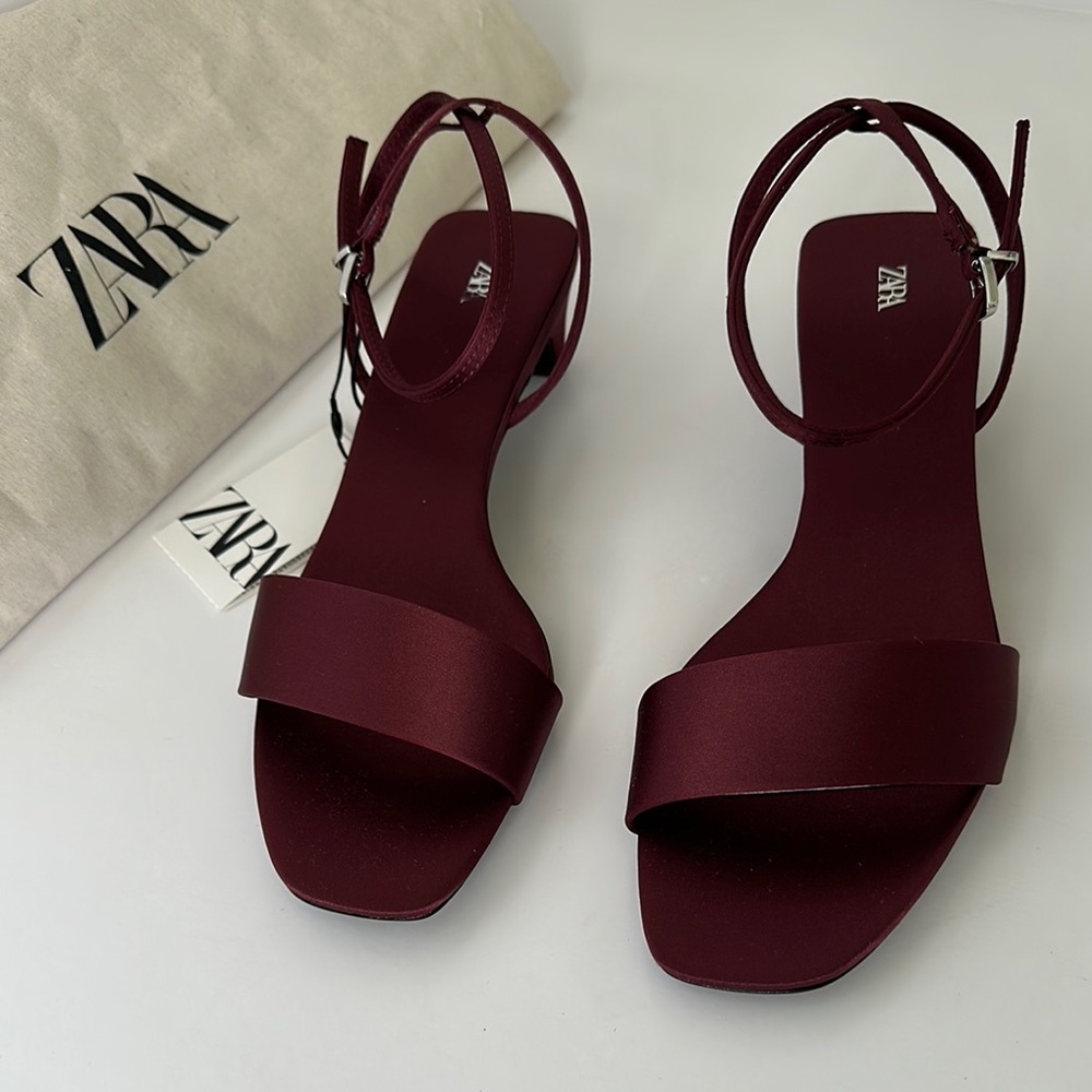 Zara Women’s Deep Red Strappy Sandals Size 6.5 - Picture 16 of 16